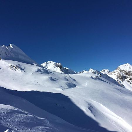 Apartamento Pirineo Aragones Sabiñánigo Eksteriør billede