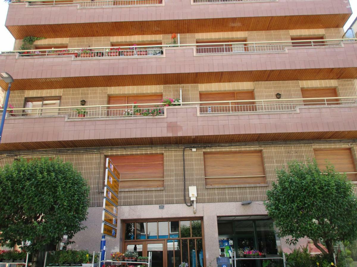 Apartamento Pirineo Aragones Sabiñánigo Eksteriør billede